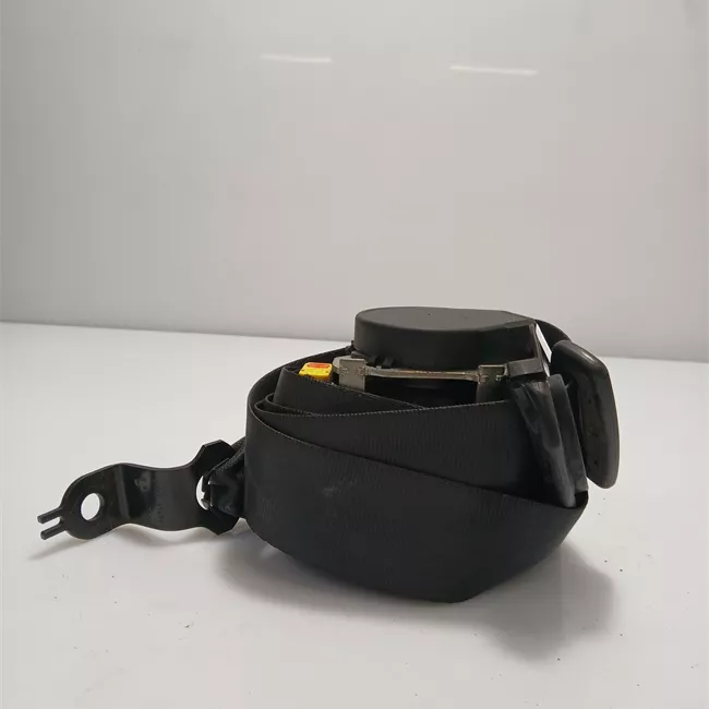 Cintura di sicurezza anteriore destra con pretensionatore