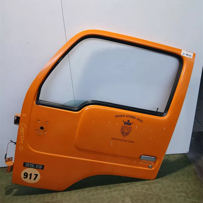 Porta anteriore sinistra