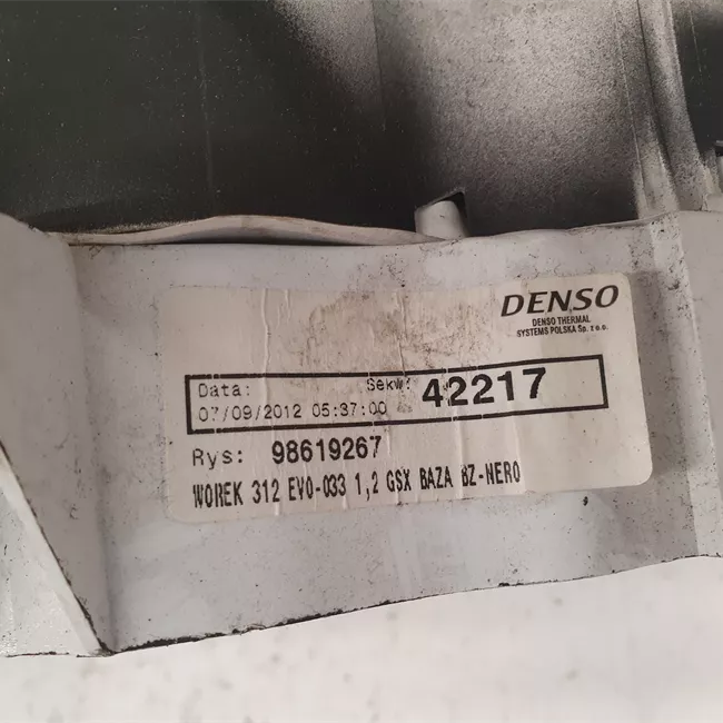 Blocco comando climatizzazione con aria condizionata nero