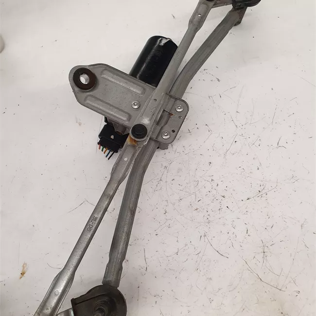 Motorino tergiparabrezza