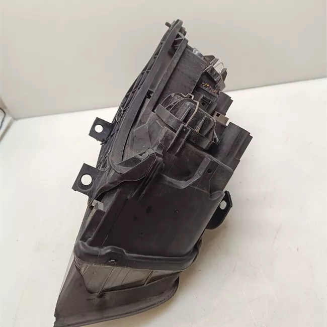 Proiettore sinistro regolazione altezza