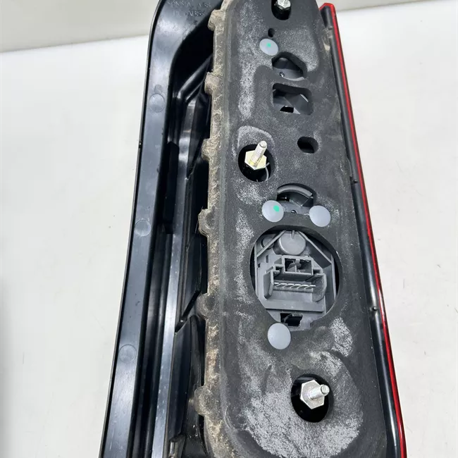 Fanale posteriore sinistro