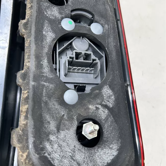 Fanale posteriore sinistro