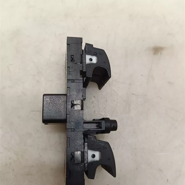 Interruttore alzacristalli porta anteriore nero/bianco