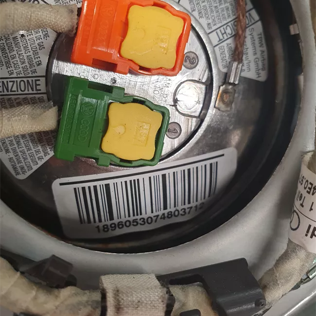 Dispositivo airbag lato guida