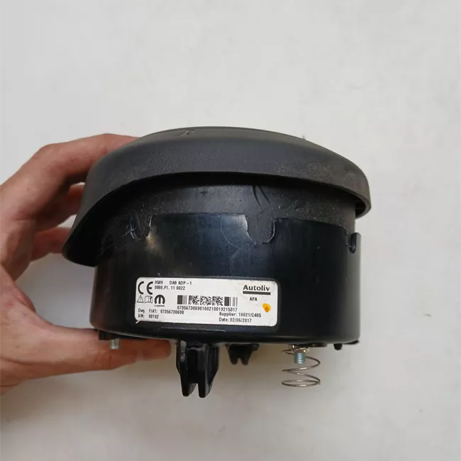 Dispositivo airbag lato guida