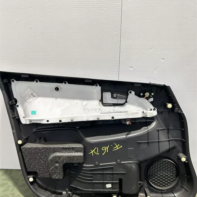 Pannello interno porta anteriore destro grigio