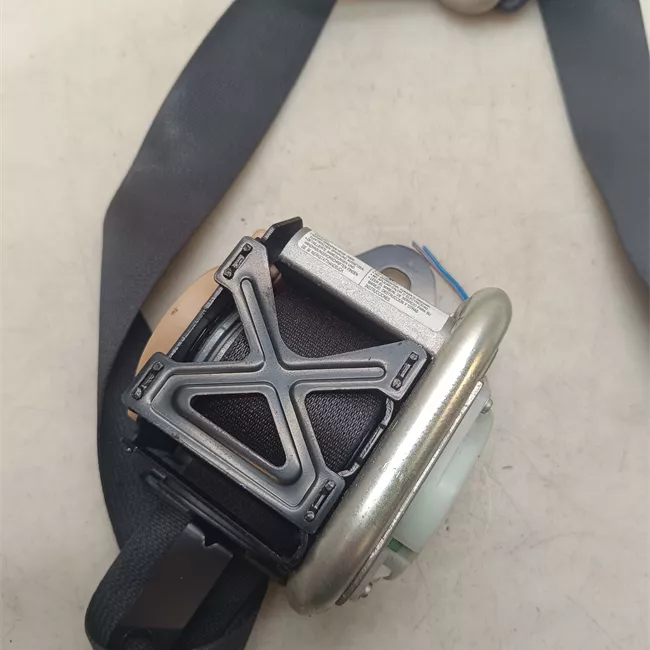 Cintura di sicurezza anteriore destra