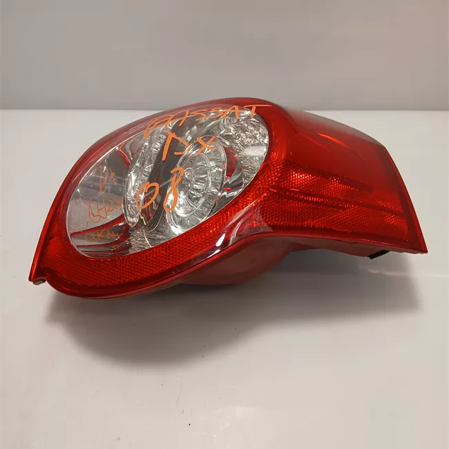 Fanale posteriore parte esterno destro