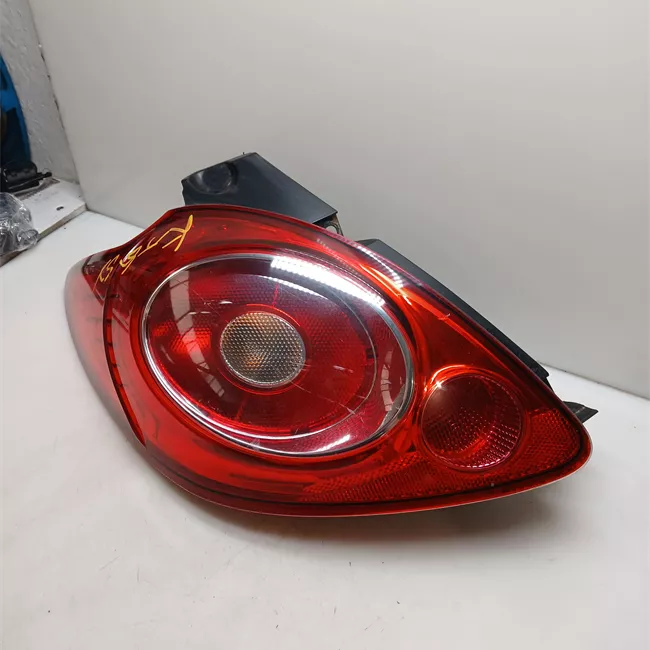 Fanale posteriore sinistro