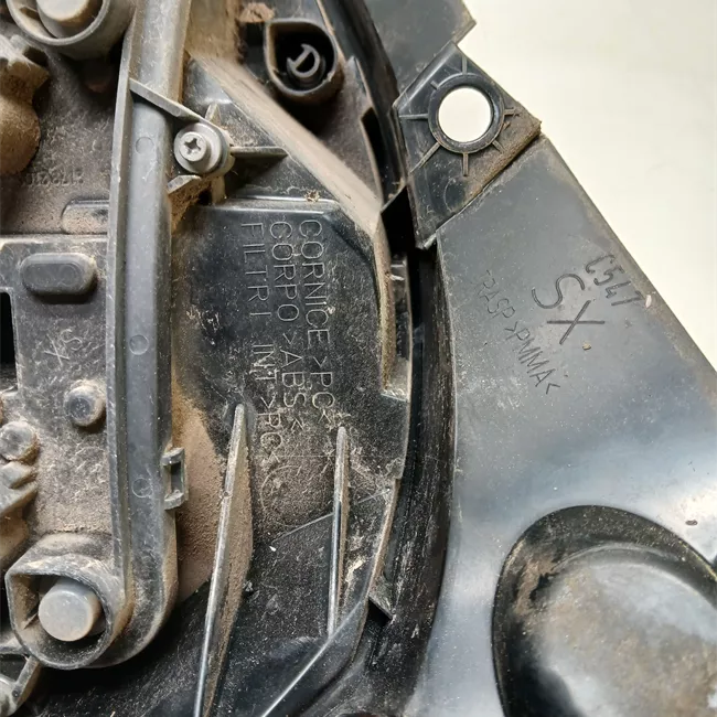 Fanale posteriore sinistro