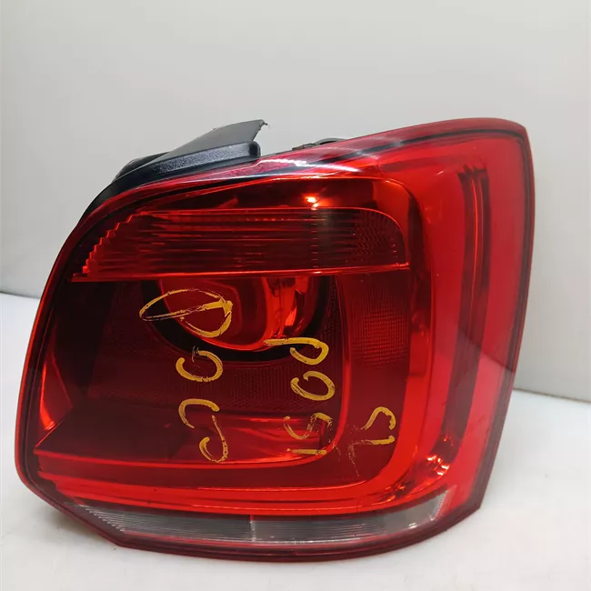 Fanale posteriore destro AL