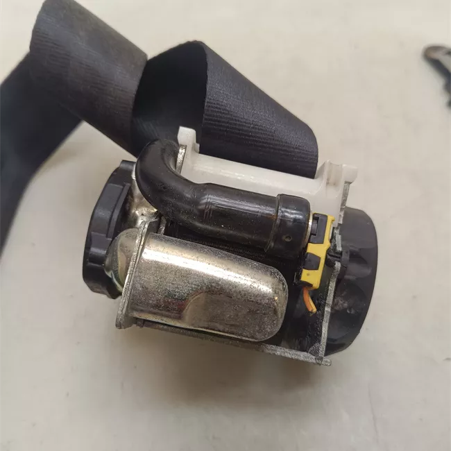 Cintura di sicurezza anteriore destra