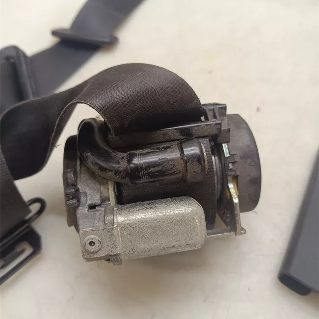 Cintura di sicurezza anteriore destra