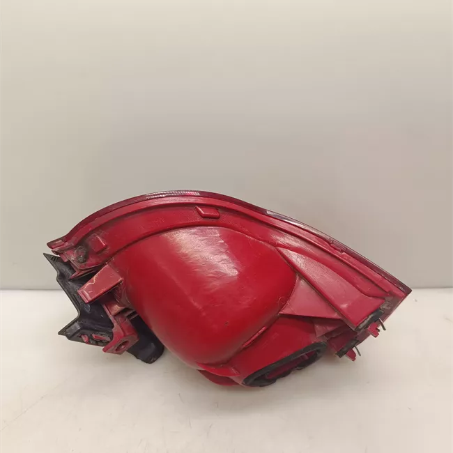 Fanale posteriore parte esterno destro