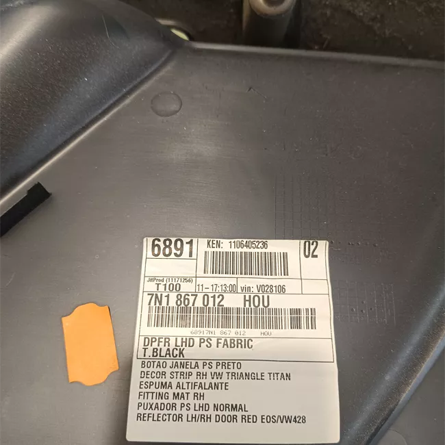 Pannello interno porta anteriore destro Tessuto nero titanio