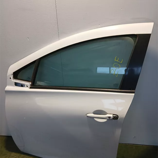 Porta anteriore sinistra