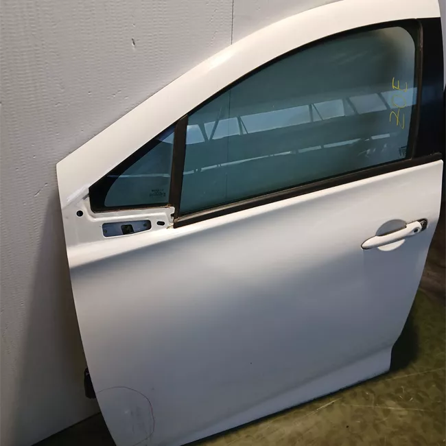 Porta anteriore sinistra