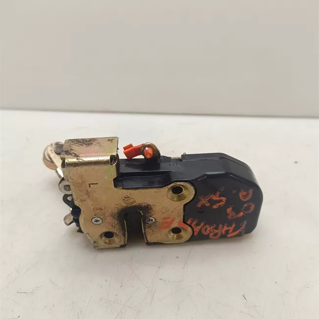 Serratura porta anteriore sinistra