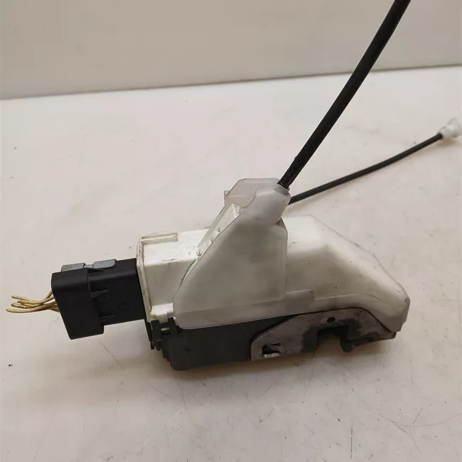 Serratura porta anteriore destra