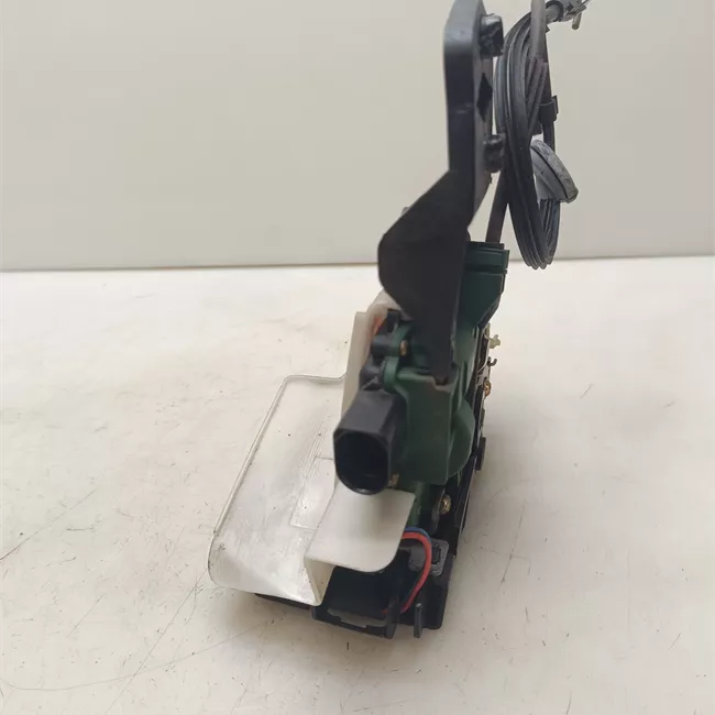 Serratura porta posteriore destra