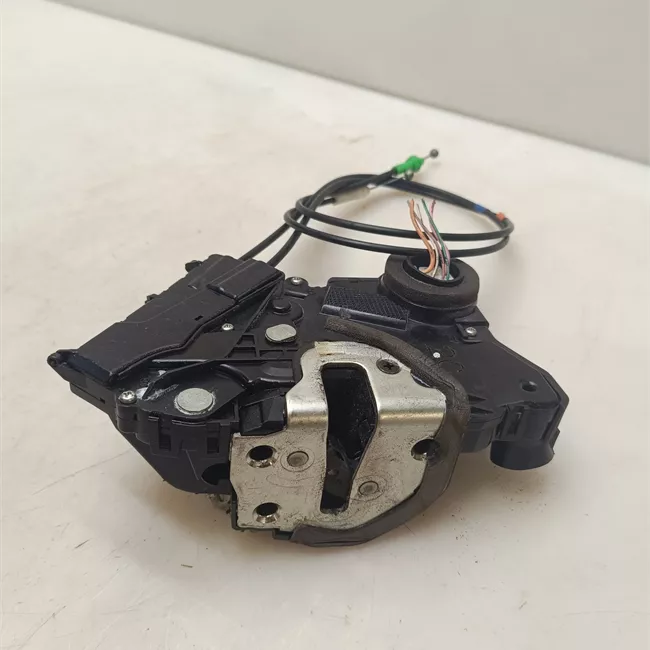 Serratura porta anteriore sinistra