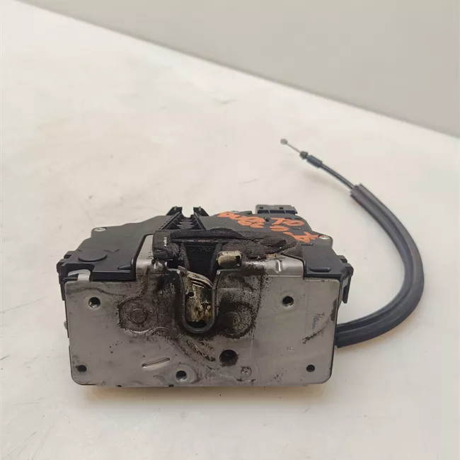 Serratura porta anteriore destra