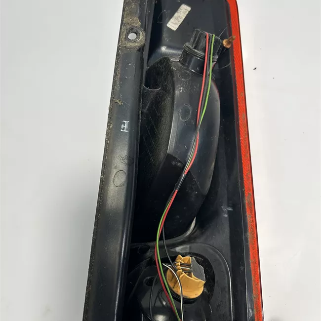 Fanale posteriore sinistro