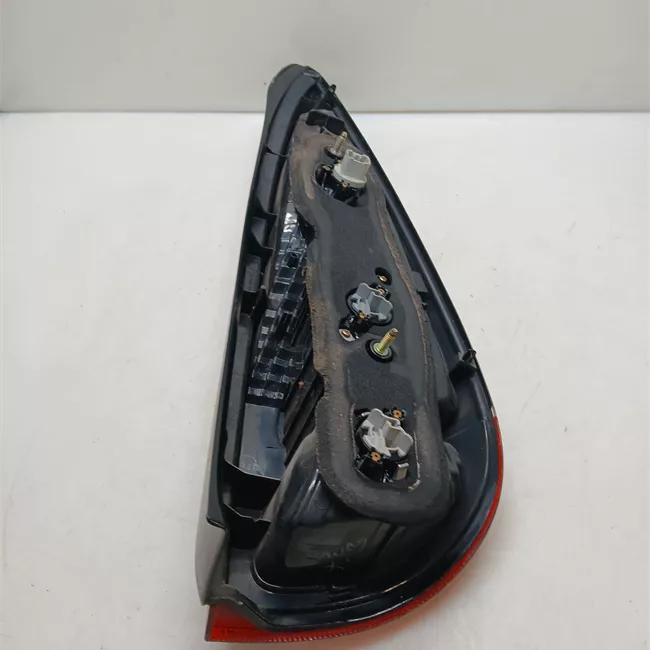 Fanale posteriore sinistro