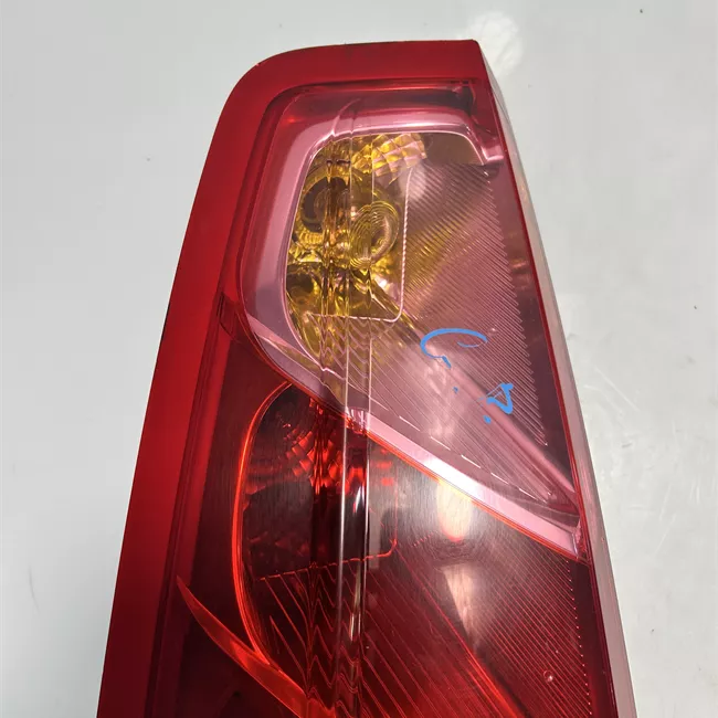 Fanale posteriore sinistro