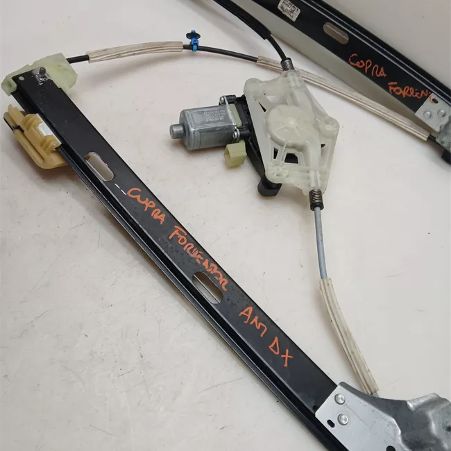 Alzacristallo elettrico porta anteriore destro