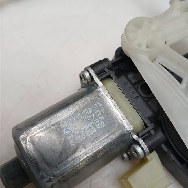 Alzacristallo elettrico porta anteriore destro