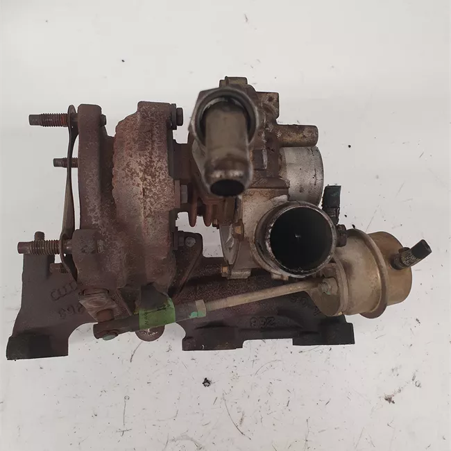 Turbocompressore con collettore scarico