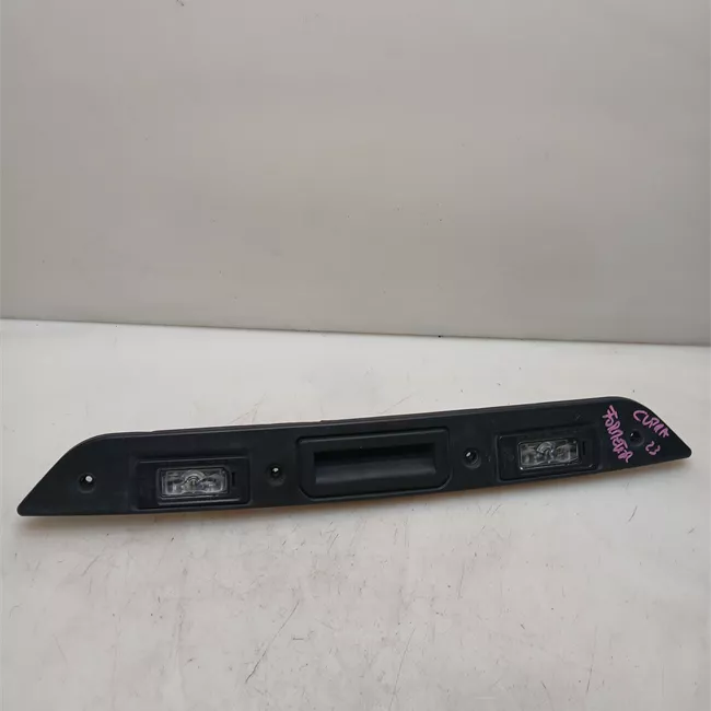 Pulsante portello posteriore