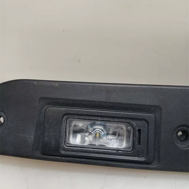 Pulsante portello posteriore