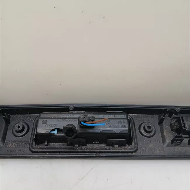 Pulsante portello posteriore