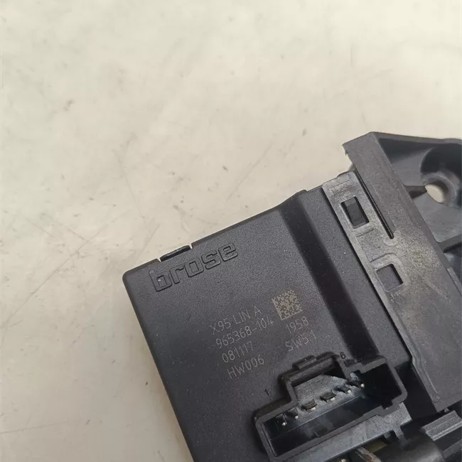 Motorino alzacristallo porta anteriore destro