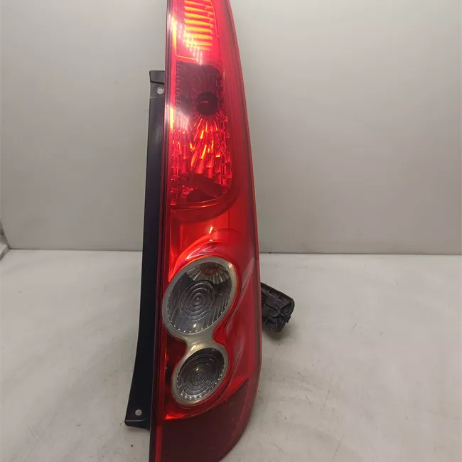 Fanale posteriore destro