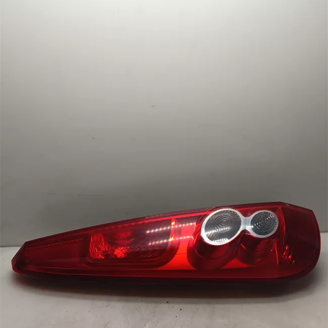 Fanale posteriore sinistro