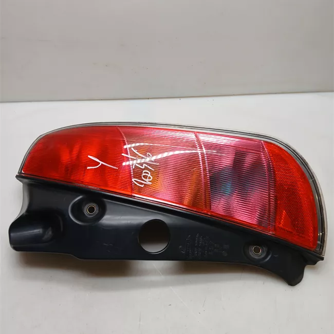 Fanale posteriore destro