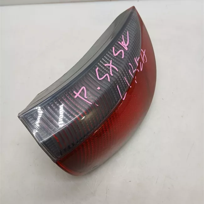 Fanale posteriore sinistro <05/02