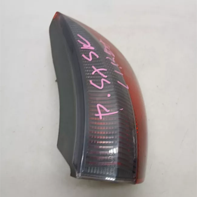 Fanale posteriore sinistro <05/02