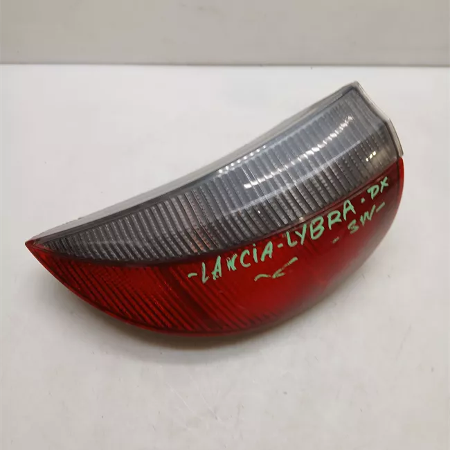 Fanale posteriore destro >05/02
