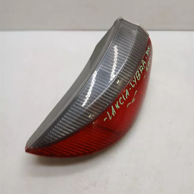 Fanale posteriore destro >05/02