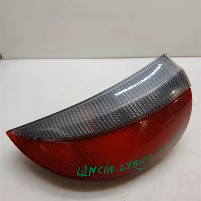 Fanale posteriore destro <05/02