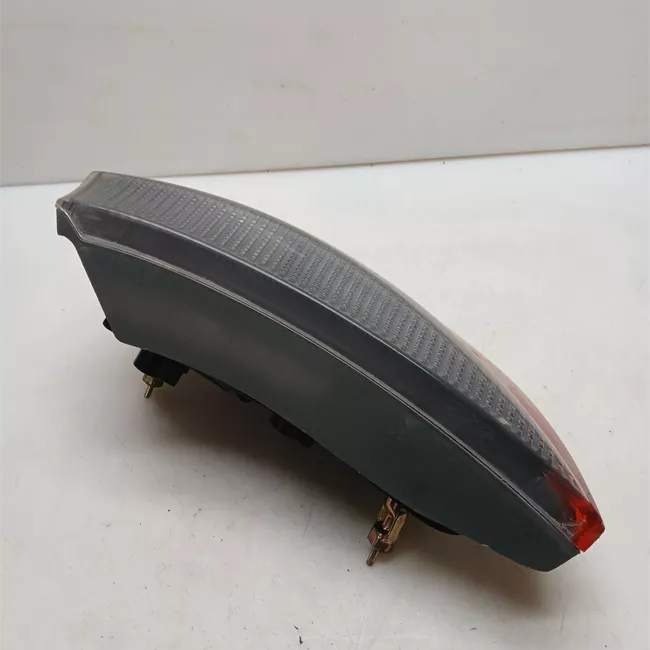Fanale posteriore destro <05/02