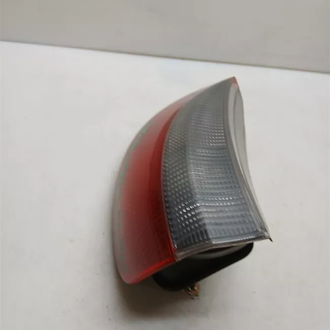 Fanale posteriore destro <05/02