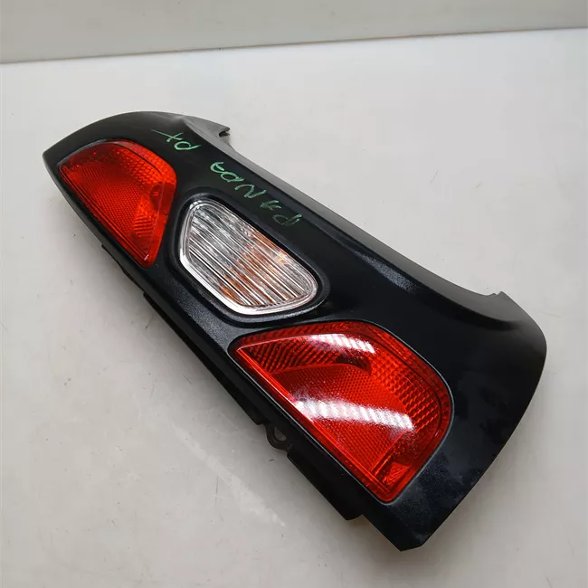 Fanale posteriore destro