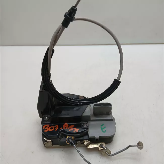 Serratura porta anteriore sinistra