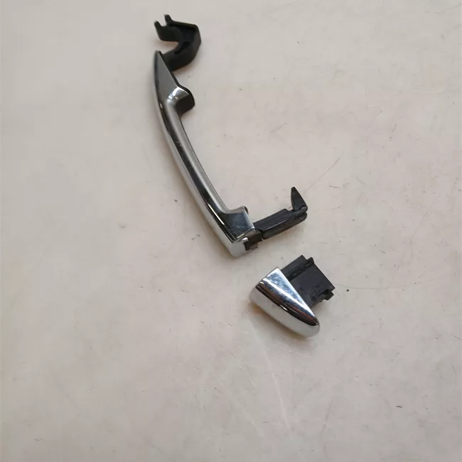 Maniglia porta anteriore destra cromato